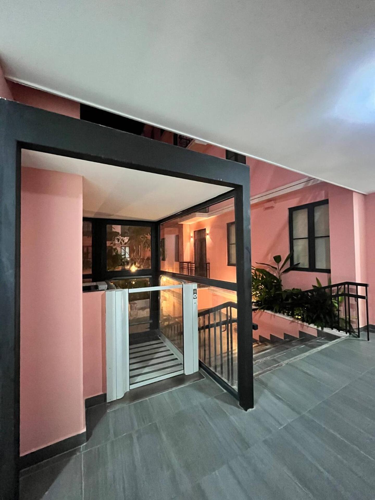 Apartment The Colonial Amplio & Familiar En Casco
