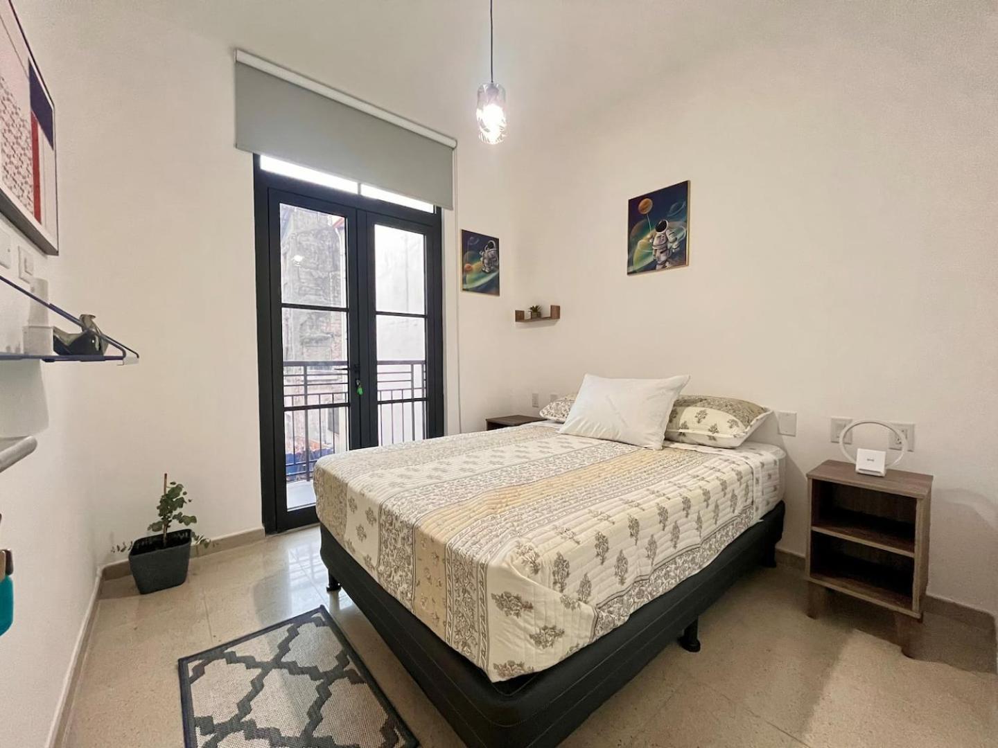 Apartment The Colonial Amplio & Familiar En Casco Panama City